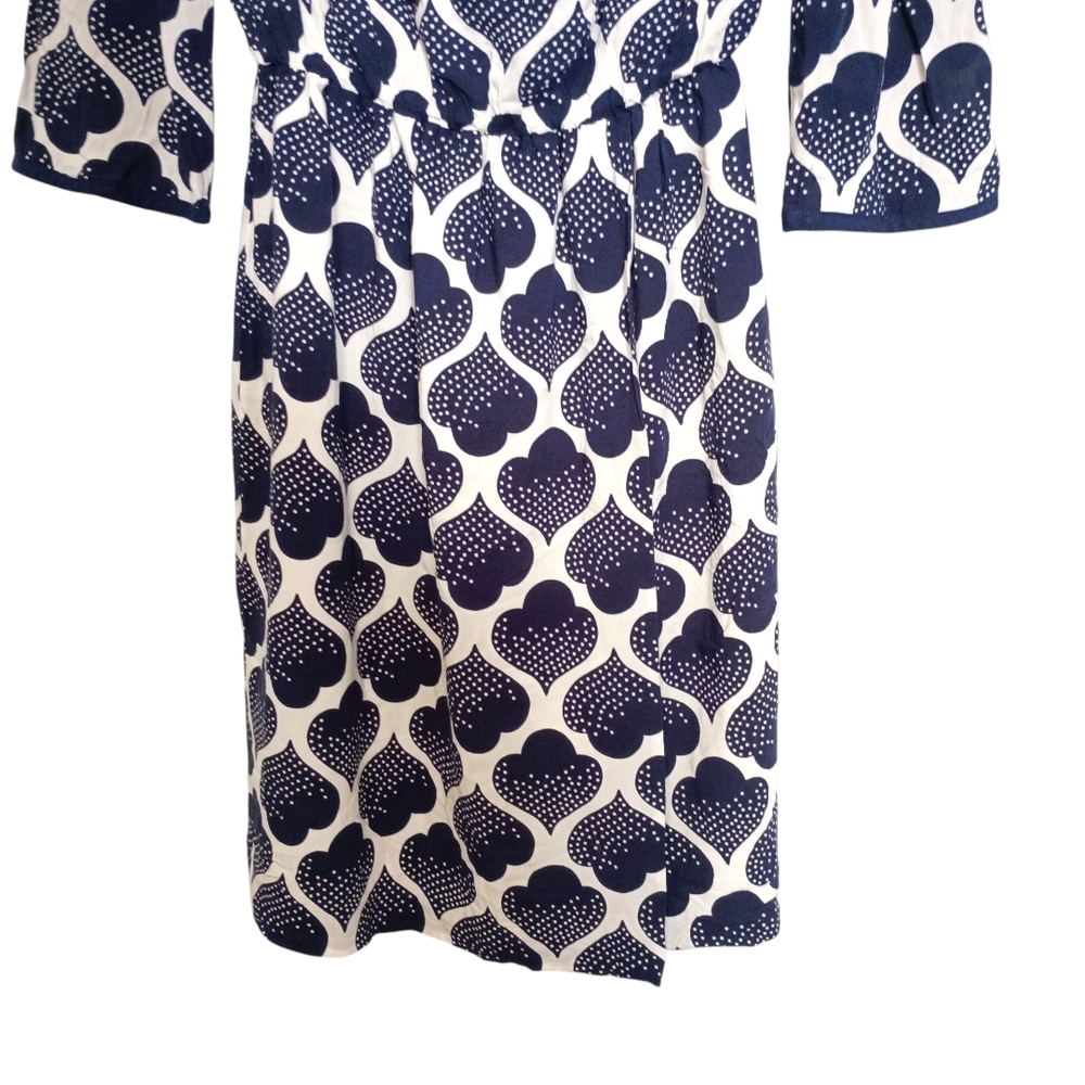 Boden Navy and White Patterned  faux wrap Dress - Size 2P - Picture 3 of 6